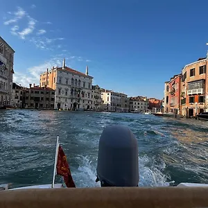 Ca Giacomo - Lovely In The Historic Center Of Venise